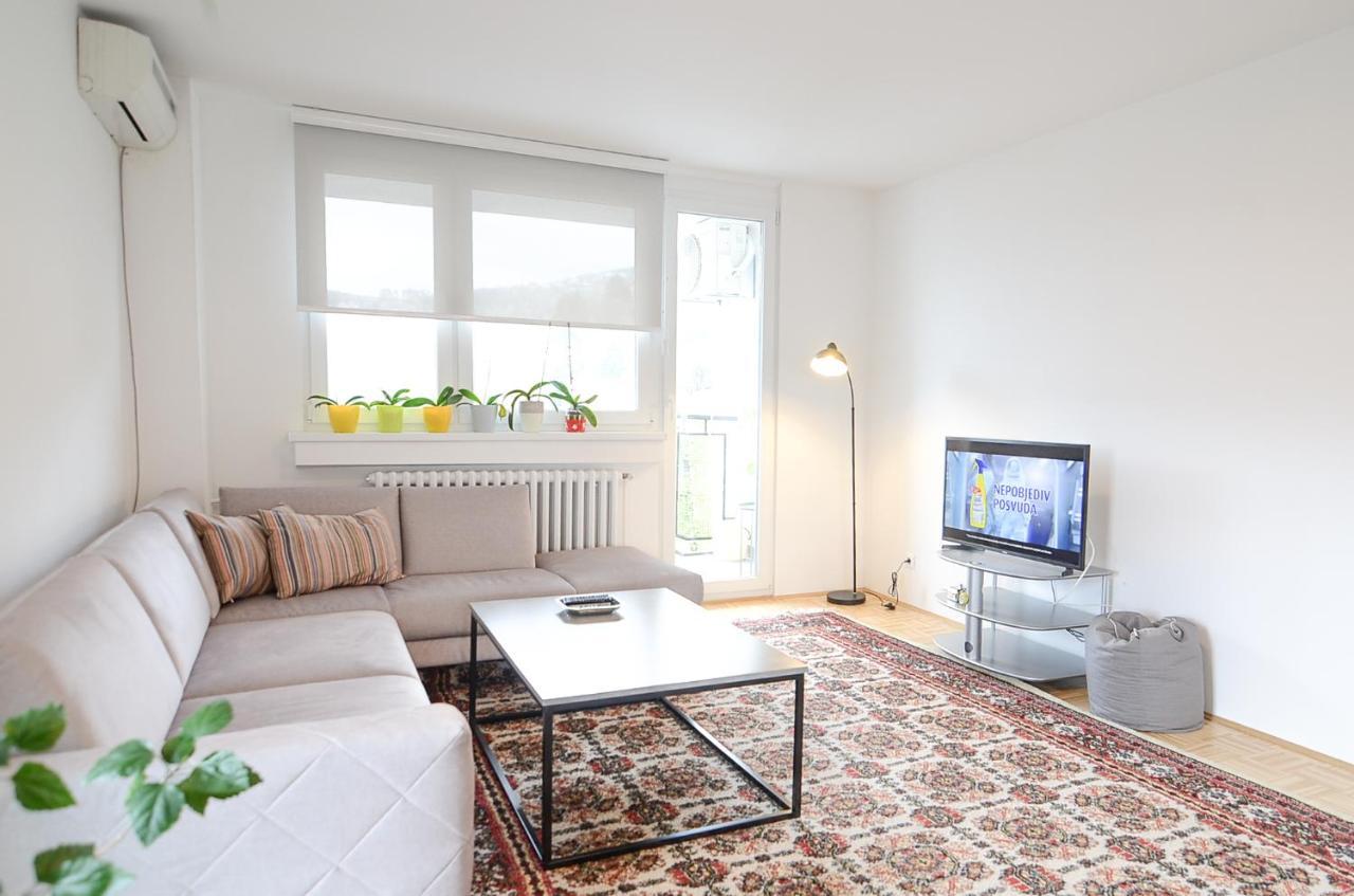 Sunset Square Apartment Sarajevo Ngoại thất bức ảnh