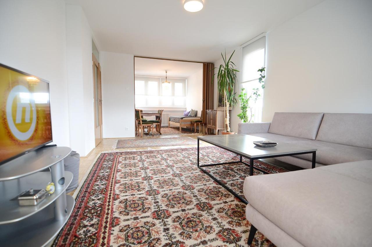 Sunset Square Apartment Sarajevo Ngoại thất bức ảnh