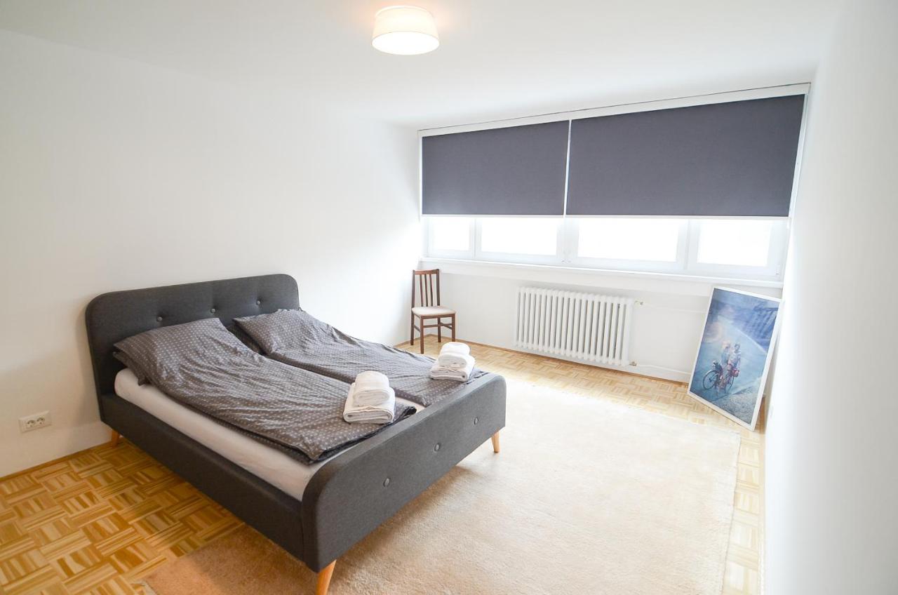 Sunset Square Apartment Sarajevo Ngoại thất bức ảnh